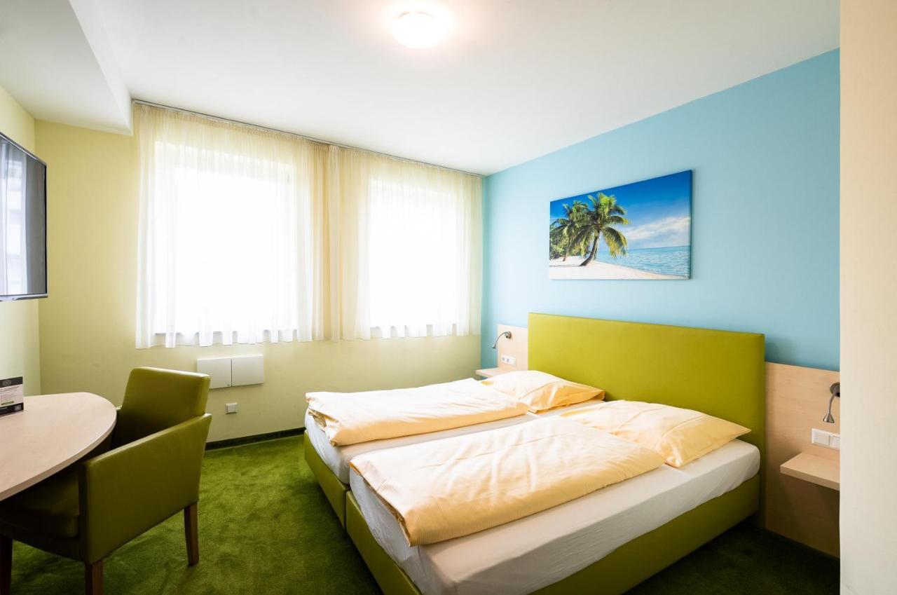 Sternplatz Hotel Ehingen  Exterior foto